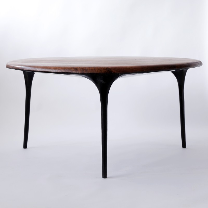 <a href=https://www.galeriegosserez.com/gosserez/artistes/loellmann-valentin.html>Valentin Loellmann </a> - Steel - Round table